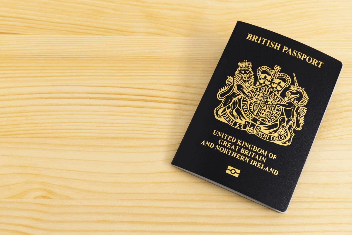 British Passport New - Features Expalined