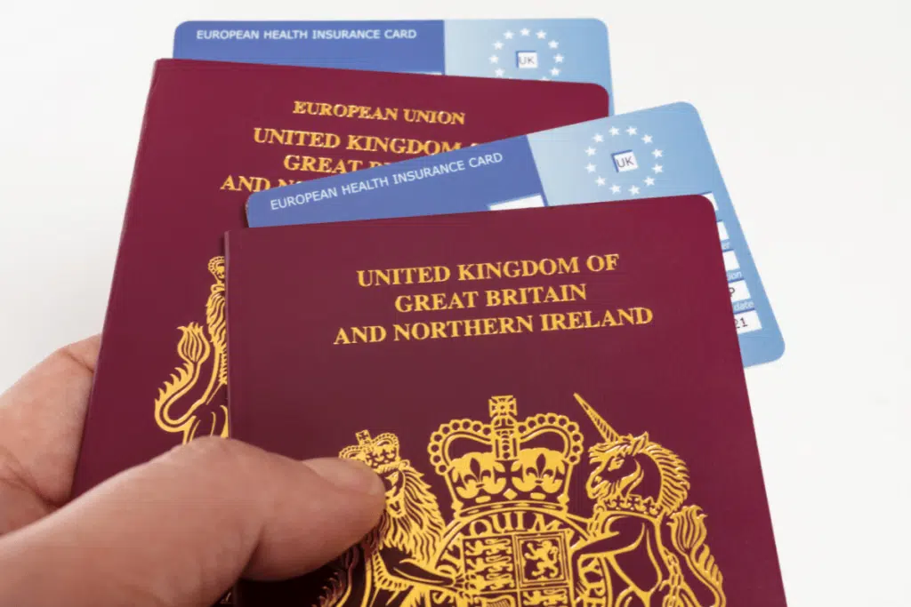 old-british-passport-vs-new-british-passport-what-has-changed